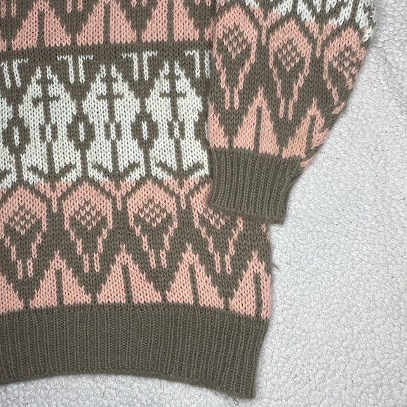 Vintage A Benedetto Acrylic Sweater: Size Medium - Picture 6 of 11